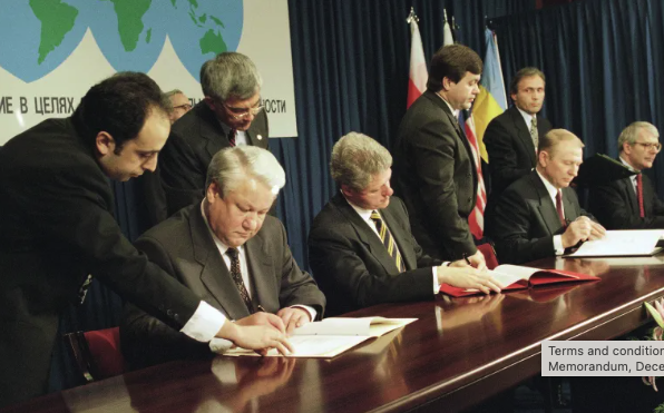 The journal “Foreign Affairs” published an analytical article on the Budapest Memorandum by HURI Prof. Serhii Plokhy